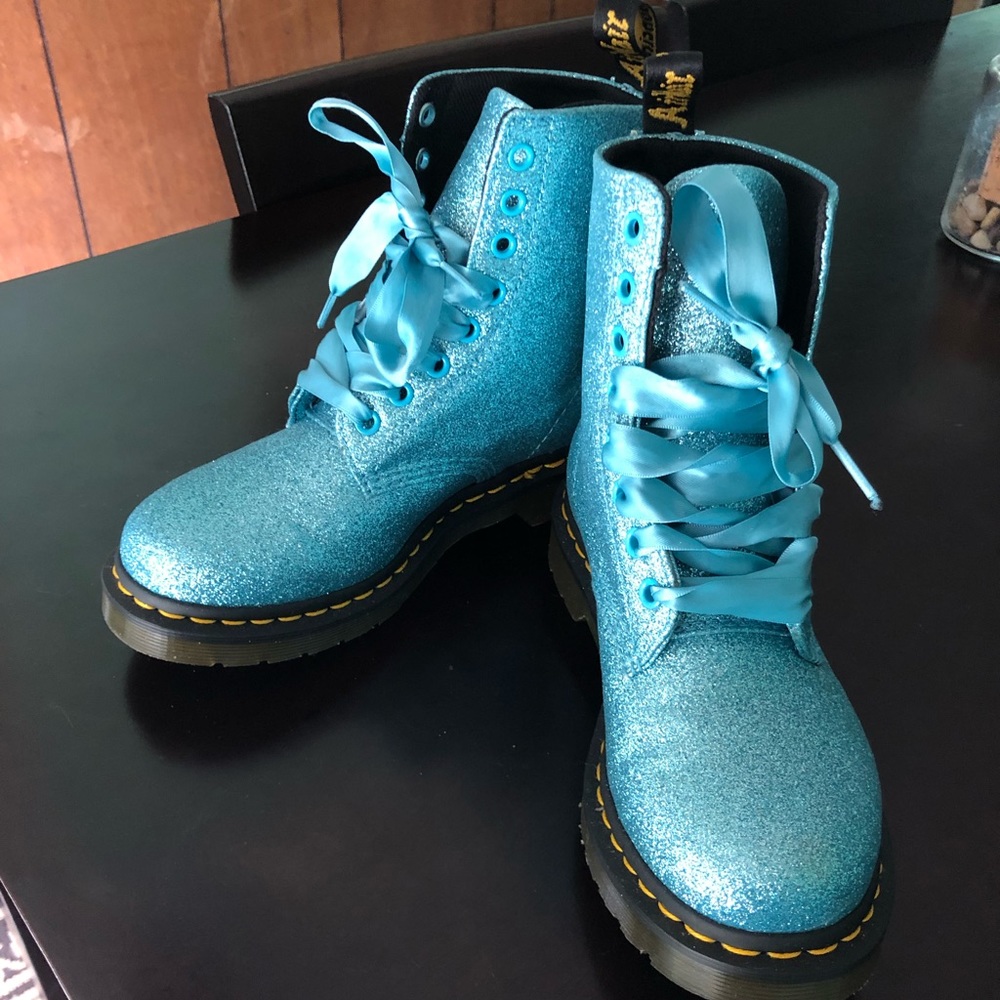 Dr Martens Pascal Glitter Boots